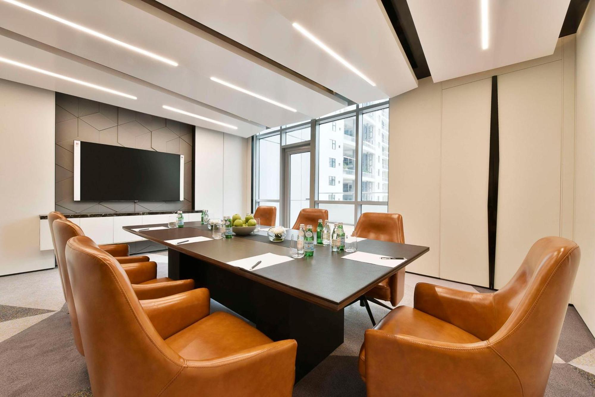 Hotel Hilton Bahrain Manama Exterior foto Meeting room at the Westin Palace, Madrid